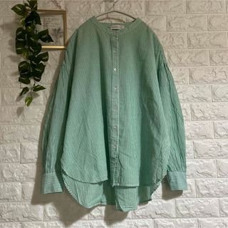 CLANE - クラネclane/MANOFマノフFLAP SHOULDER TOPSブラウス白の通販 CLANE - クラネclane/MANOFマノフFLAP SHOULDER TOPSブラウス白の通販