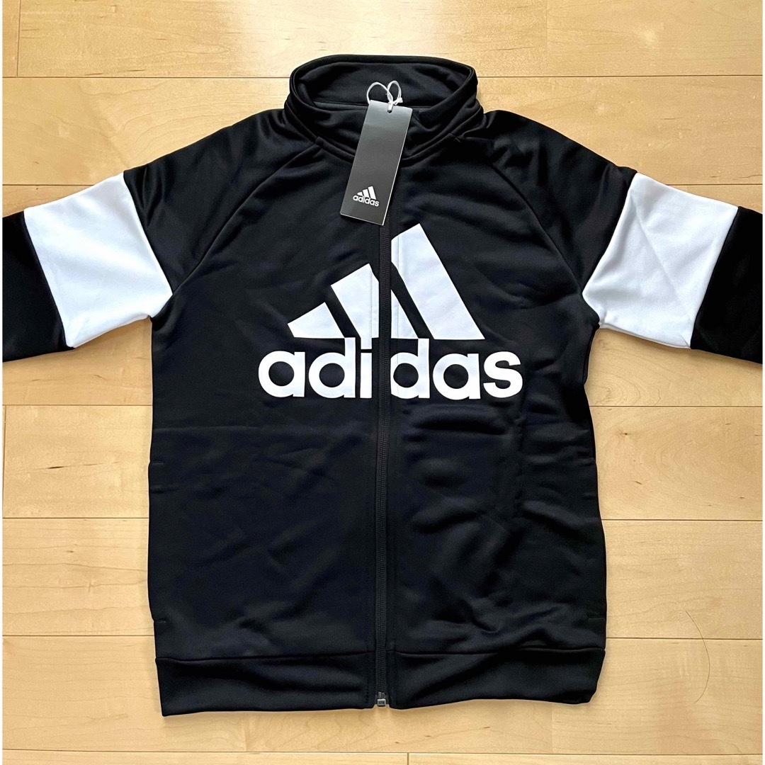 adidas(アディダス)のアディダス adidas ジャージ 黒 キッズ 130cm ☆新品未使用 キッズ/ベビー/マタニティのキッズ服男の子用(90cm~)(ジャケット/上着)の商品写真