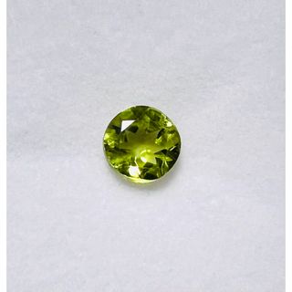 ペリドットルース　1.15ct(各種パーツ)