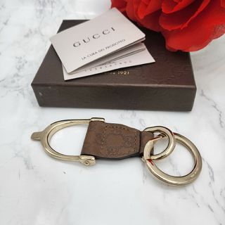 グッチ(Gucci)の【未使用に近い】 GUCCI グッチ キーリング キーホルダー マイクロ シマ(キーホルダー)