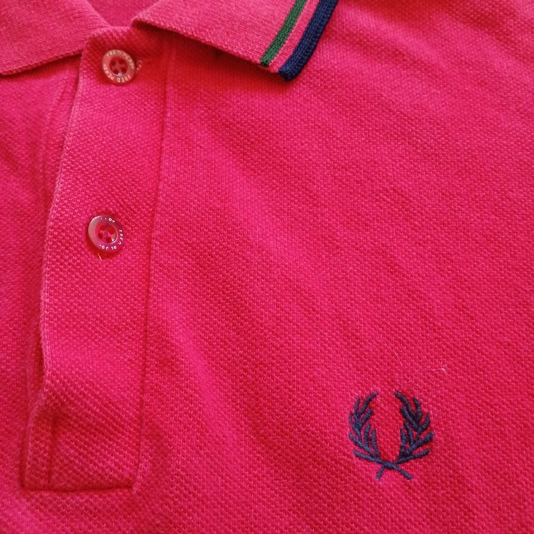 FRED PERRY(フレッドペリー)の90ｓ 英国製 ＦＲＥＤ ＰＥＲＲＹ M12 ポロシャツ レッド 38 メンズのトップス(ポロシャツ)の商品写真