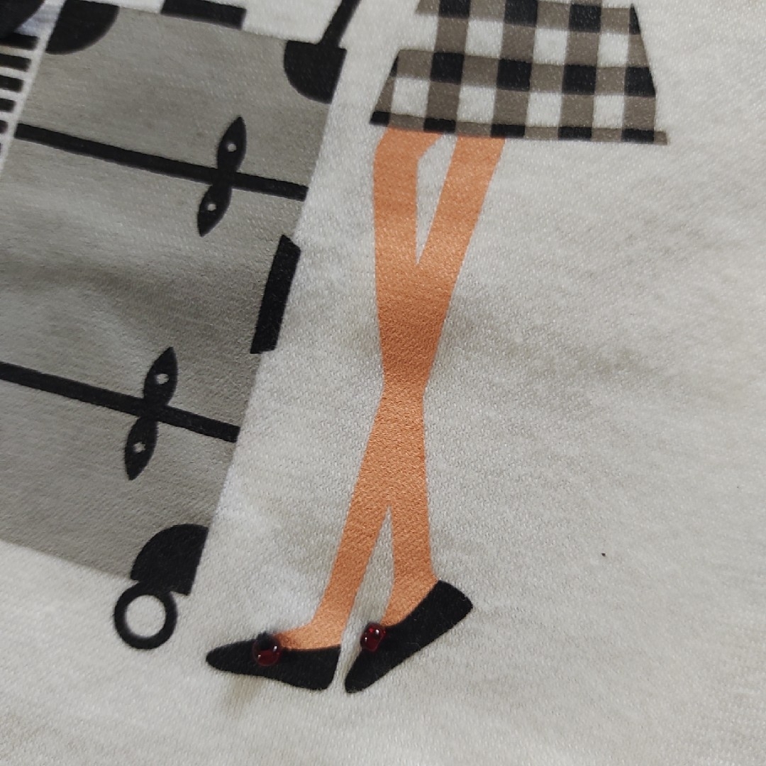 familiar(ファミリア)の140 ファミリア Tシャツ カットソー キッズ/ベビー/マタニティのキッズ服女の子用(90cm~)(Tシャツ/カットソー)の商品写真