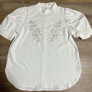 w closet - wcloset 刺繍ブラウス　ホワイト　半袖　フリーサイズ