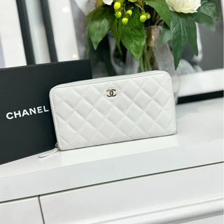 シャネル(CHANEL)のシャネル マトラッセ キャビアスキン ラウンドウォレット ホワイト 新型(財布)