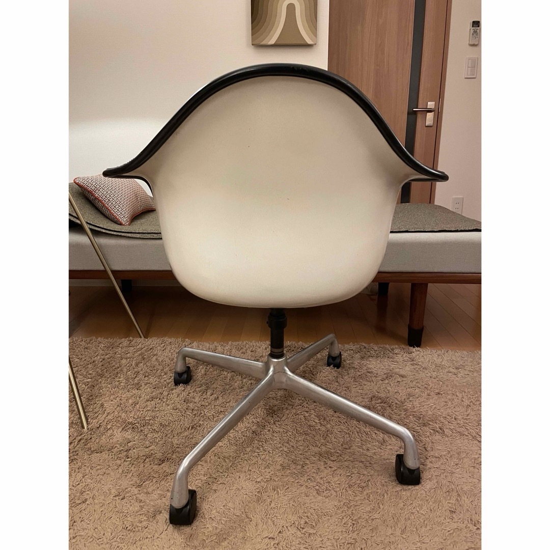 Herman Miller - HermanMiller ハーマンミラー アームシェル Herman Miller - HermanMiller ハーマンミラー アームシェル