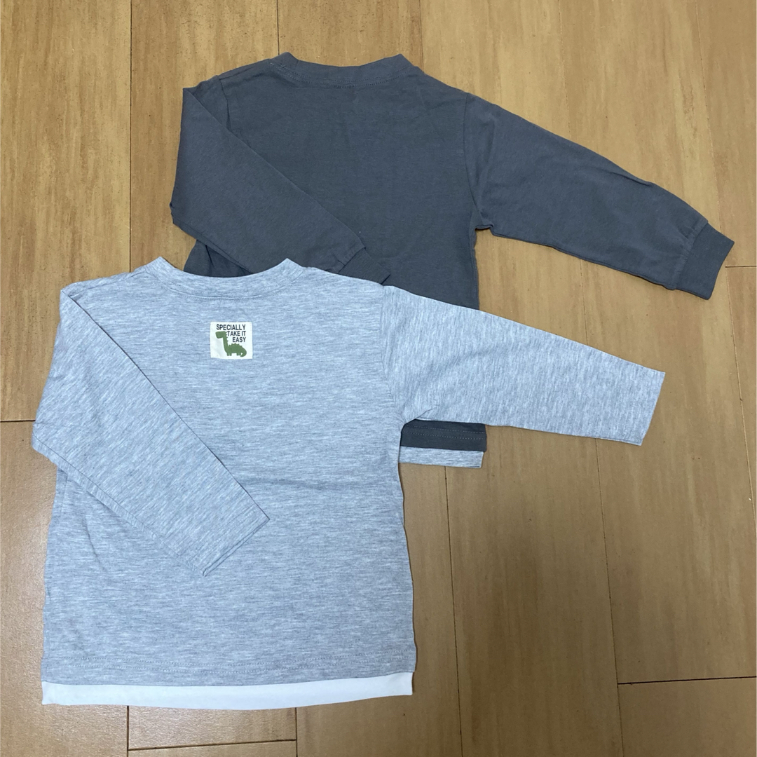 ロンT サイズ100 2枚セット キッズ/ベビー/マタニティのキッズ服男の子用(90cm~)(Tシャツ/カットソー)の商品写真