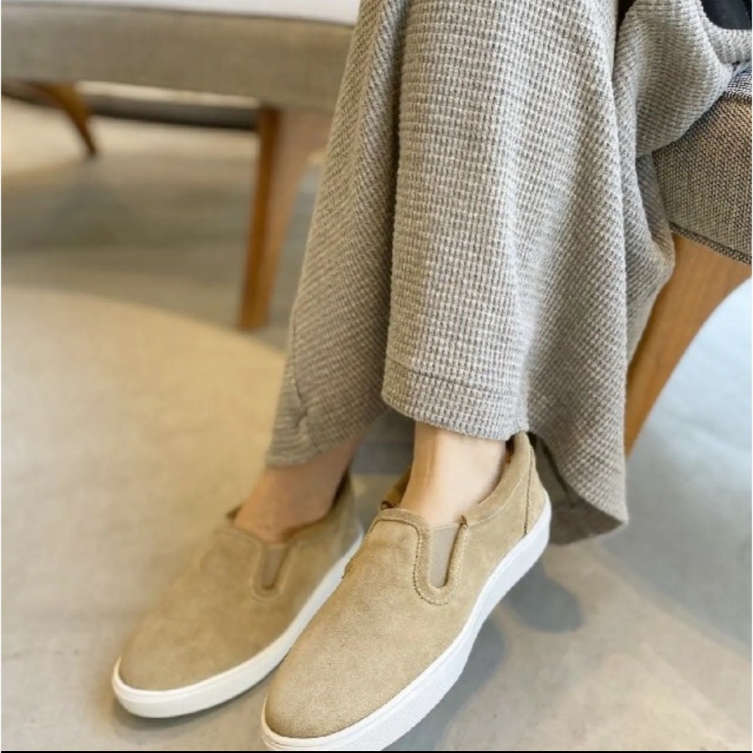 L'Appartement DEUXIEME CLASSE(アパルトモンドゥーズィエムクラス)の新品未使用【CAMINANDO/カミナンド】Mouton Sneakers  レディースの靴/シューズ(スリッポン/モカシン)の商品写真