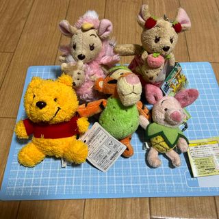 クマノプーサン(くまのプーさん)のプーさん　森の仮装パーティーなどなど、おまとめ売り(キャラクターグッズ)