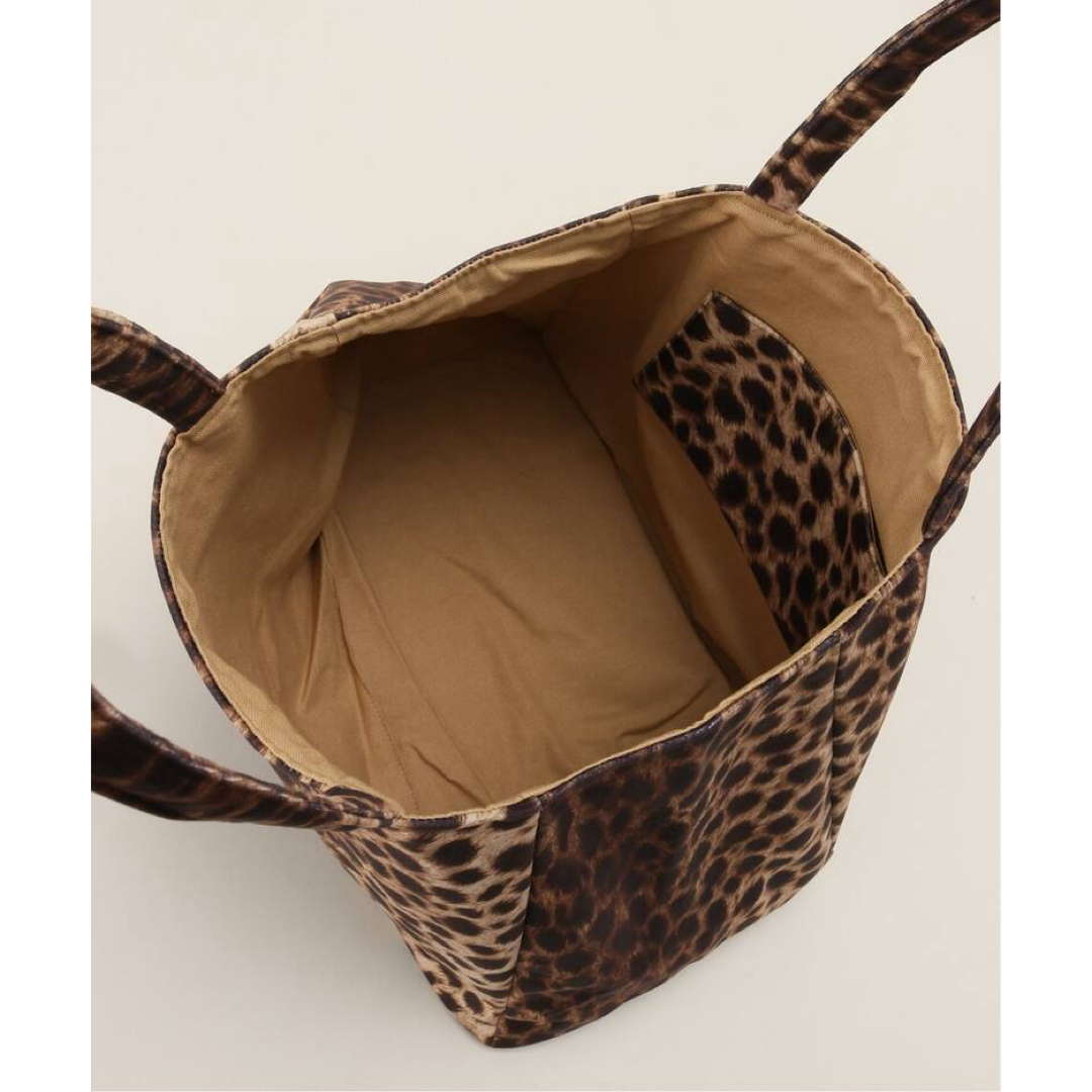 L'Appartement DEUXIEME CLASSE(アパルトモンドゥーズィエムクラス)の新品【BAZAR ATELIER SABLON】LEOPARD TOTE BA レディースのバッグ(トートバッグ)の商品写真