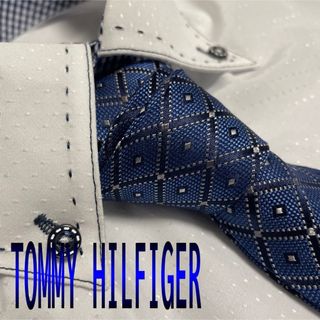 TOMMY HILFIGER - トミーヒルフィガー　ネクタイ【美品】チェック柄　ネイビー系　光沢　やや厚手