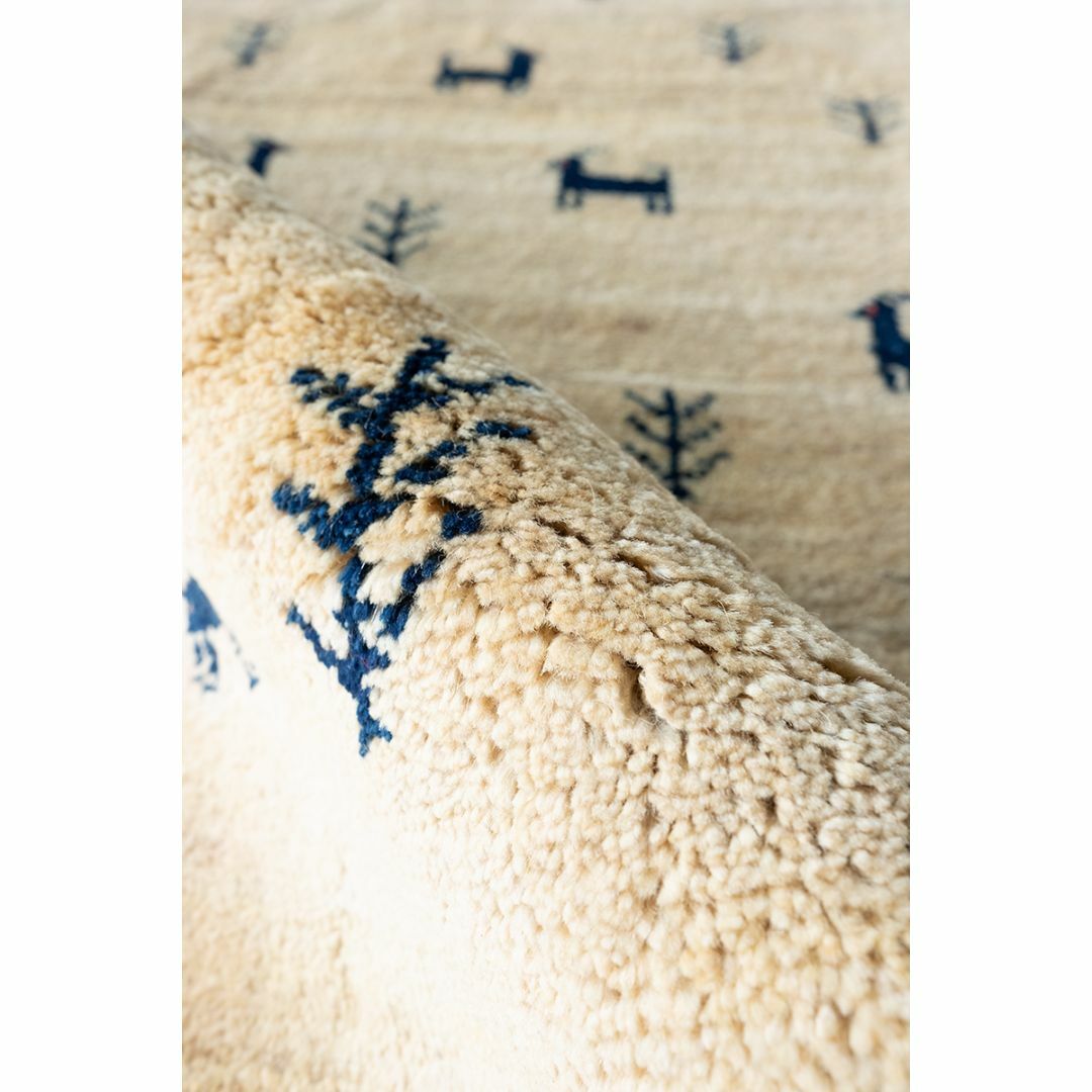 ACTUS(アクタス)の150 x 75cm　ペルシャ絨毯　ギャッベ　手織り　絨毯　トライバルラグ インテリア/住まい/日用品のラグ/カーペット/マット(ラグ)の商品写真