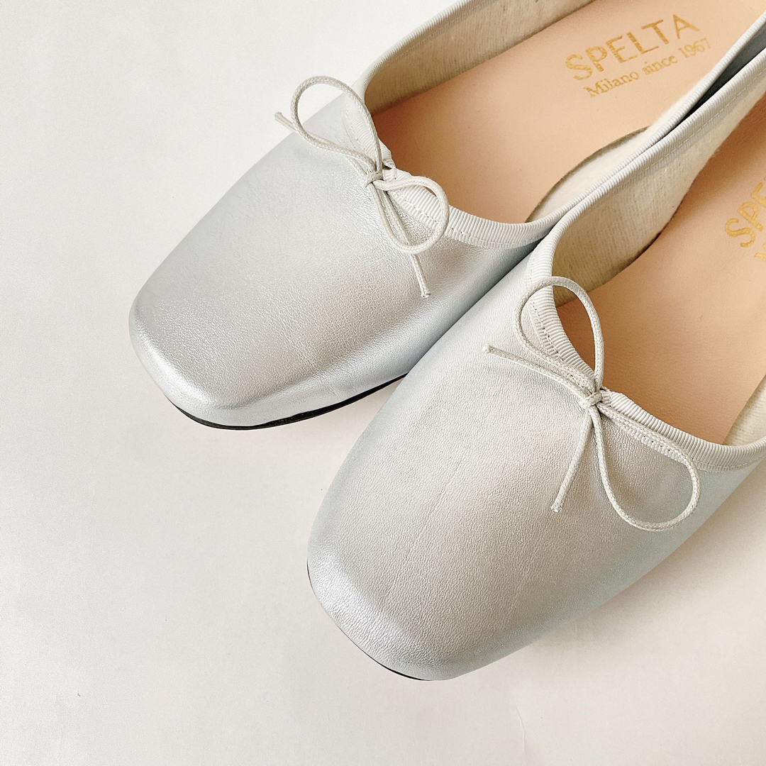 repetto(レペット)の【未使用】SPELTA/スペルタバレエシューズ37 23.5cmシルバー レディースの靴/シューズ(バレエシューズ)の商品写真