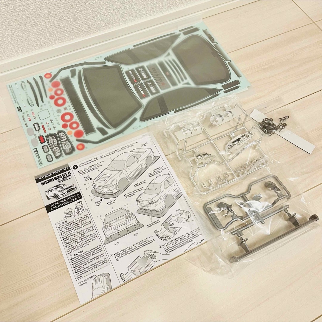 【新品】タミヤ  1/10RC ニスモ R34 GT-R Z-tune エンタメ/ホビーのおもちゃ/ぬいぐるみ(ホビーラジコン)の商品写真