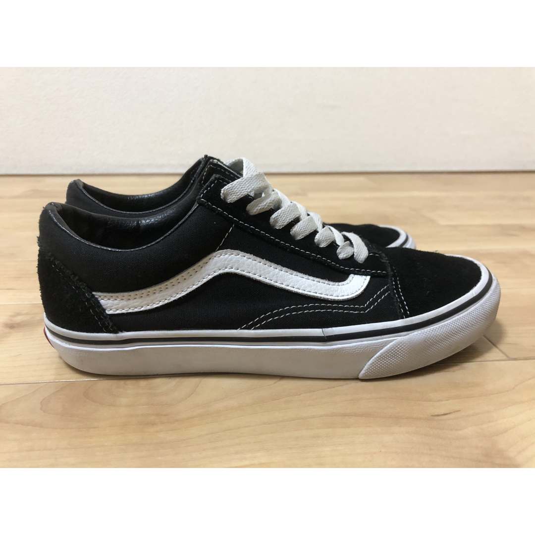 VANS(ヴァンズ)のVANS オールドスクール（箱無し） レディースの靴/シューズ(スニーカー)の商品写真