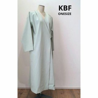 KBF - KBF アーバンリサーチ ノーカラー ガウン スプリングコート ライトグリーン