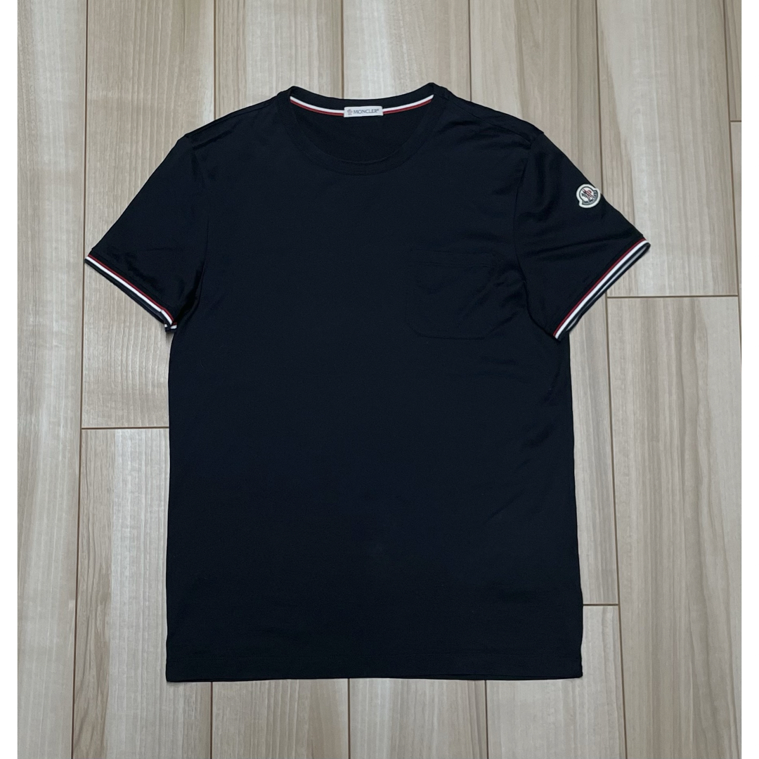 MONCLER(モンクレール)の［新品同様］モンクレール　ポケットTシャツ　ブラック　S メンズのトップス(Tシャツ/カットソー(半袖/袖なし))の商品写真