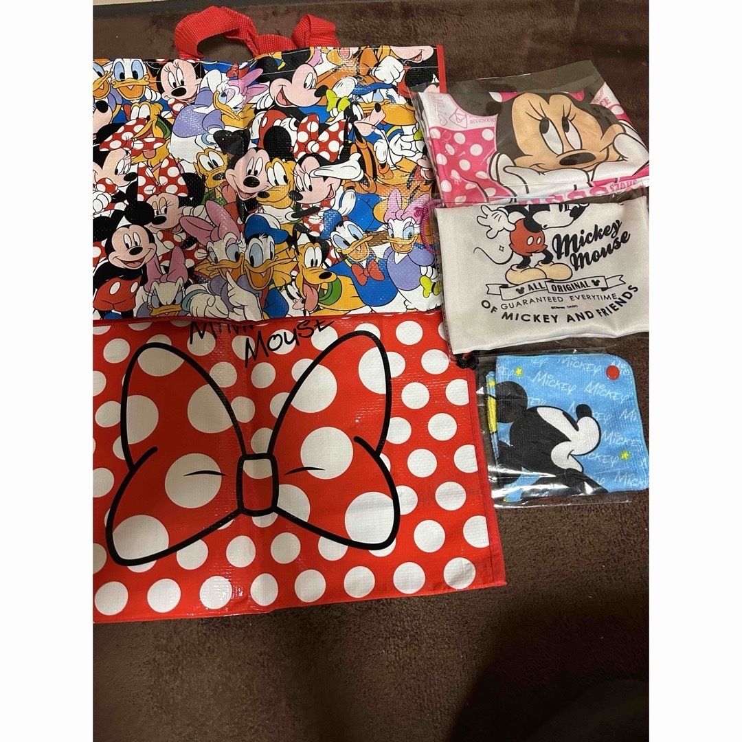 Disney(ディズニー)の☆ディズニー　ミッキ-グッズ❺点まとめ新品☆ エンタメ/ホビーのおもちゃ/ぬいぐるみ(キャラクターグッズ)の商品写真