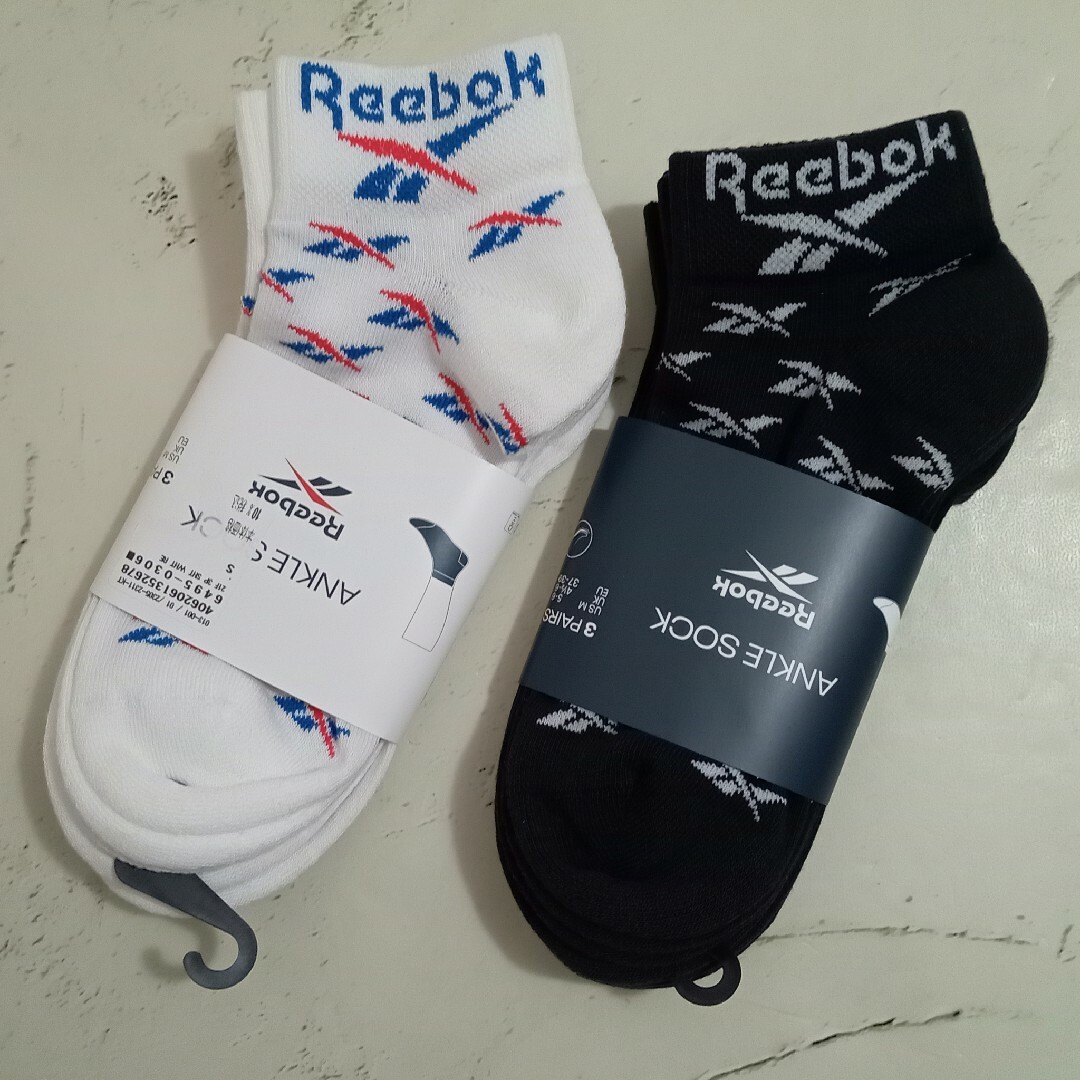 Reebok(リーボック)のANKLE SOCK 3P 2色(6足セット)♡Reebok リーボック 未使用 レディースのレッグウェア(ソックス)の商品写真