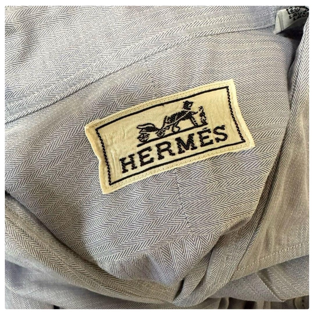 Hermes(エルメス)のHERMES ビジネスシャツ 綿 袖口セリエボタン ヘリンボーンブルーグレー メンズのトップス(シャツ)の商品写真
