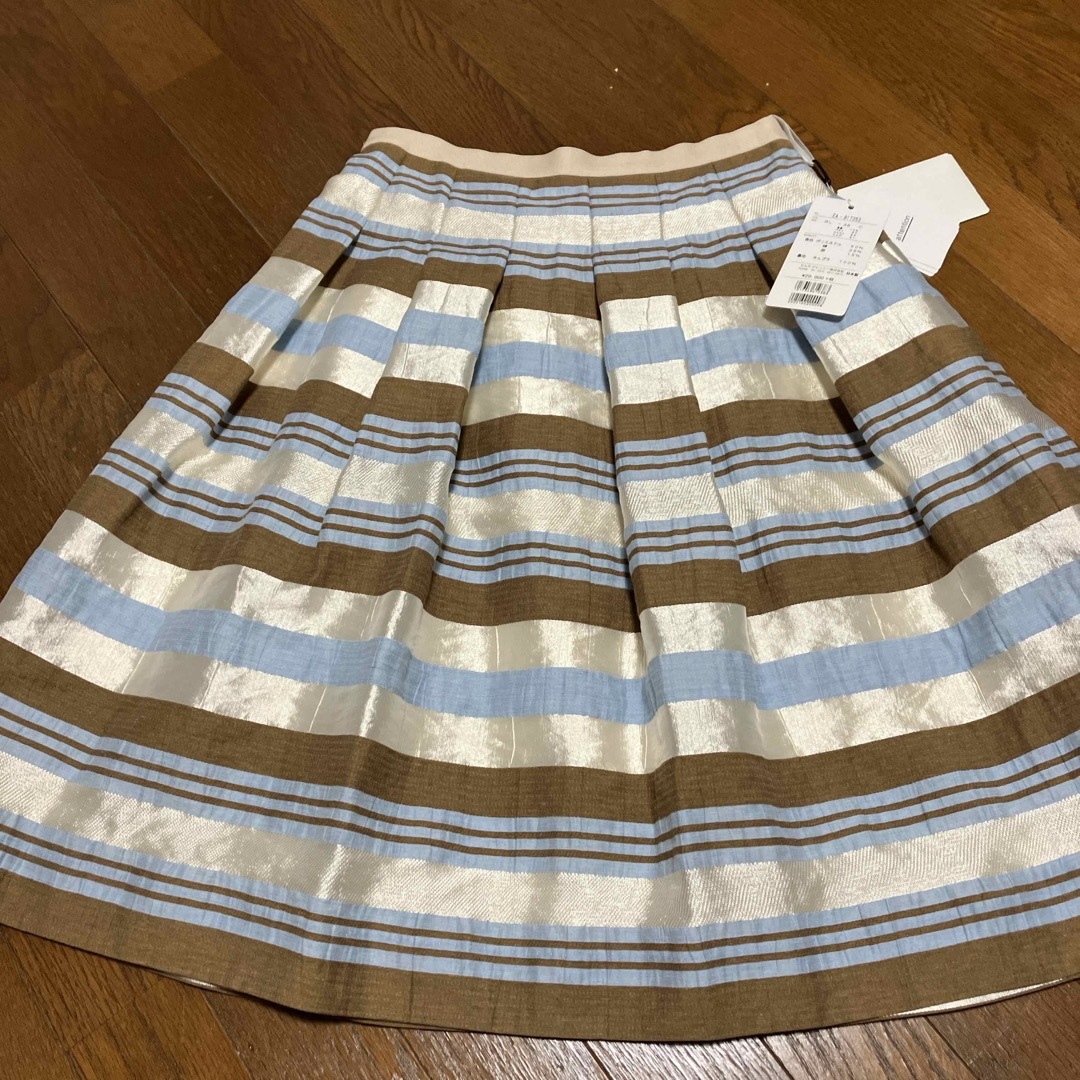 M'S GRACY(エムズグレイシー)のエムズグレイシー　新品 レディースのスカート(ひざ丈スカート)の商品写真