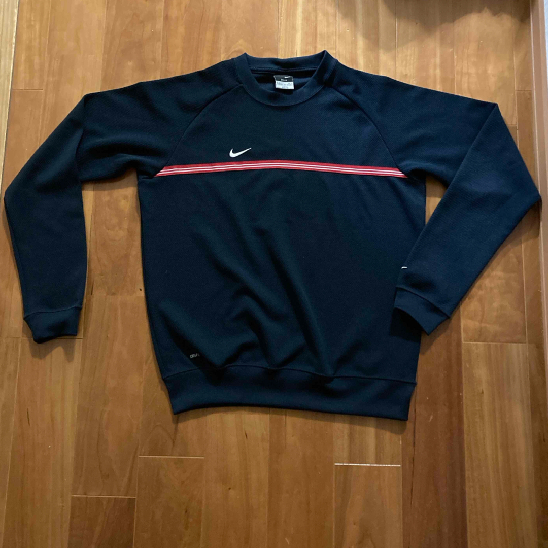 NIKE(ナイキ)のジュニア　NIKE 長袖　Tシャツ キッズ/ベビー/マタニティのキッズ服男の子用(90cm~)(Tシャツ/カットソー)の商品写真