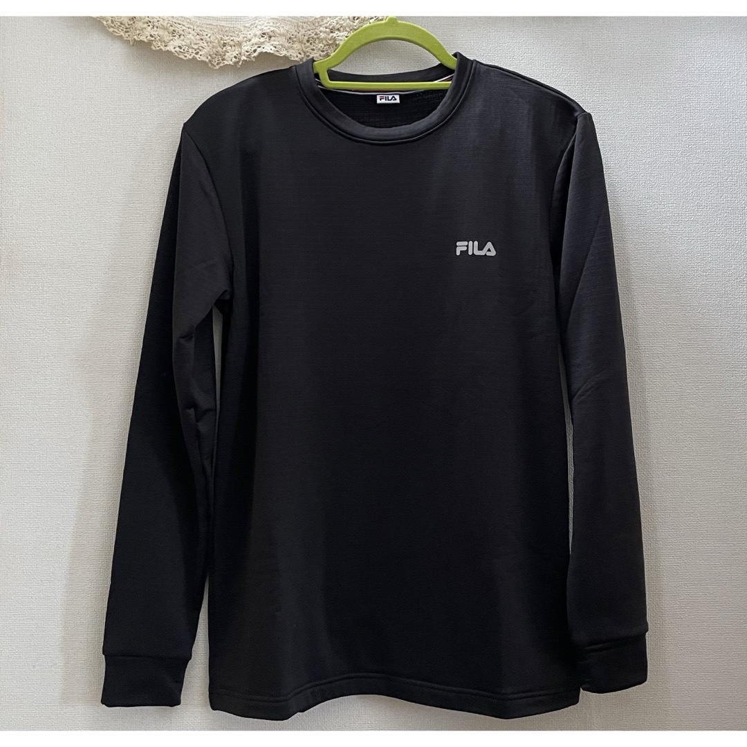 FILA(フィラ)のメンズ新品長袖シャツ 黒 Mサイズ メンズのトップス(シャツ)の商品写真