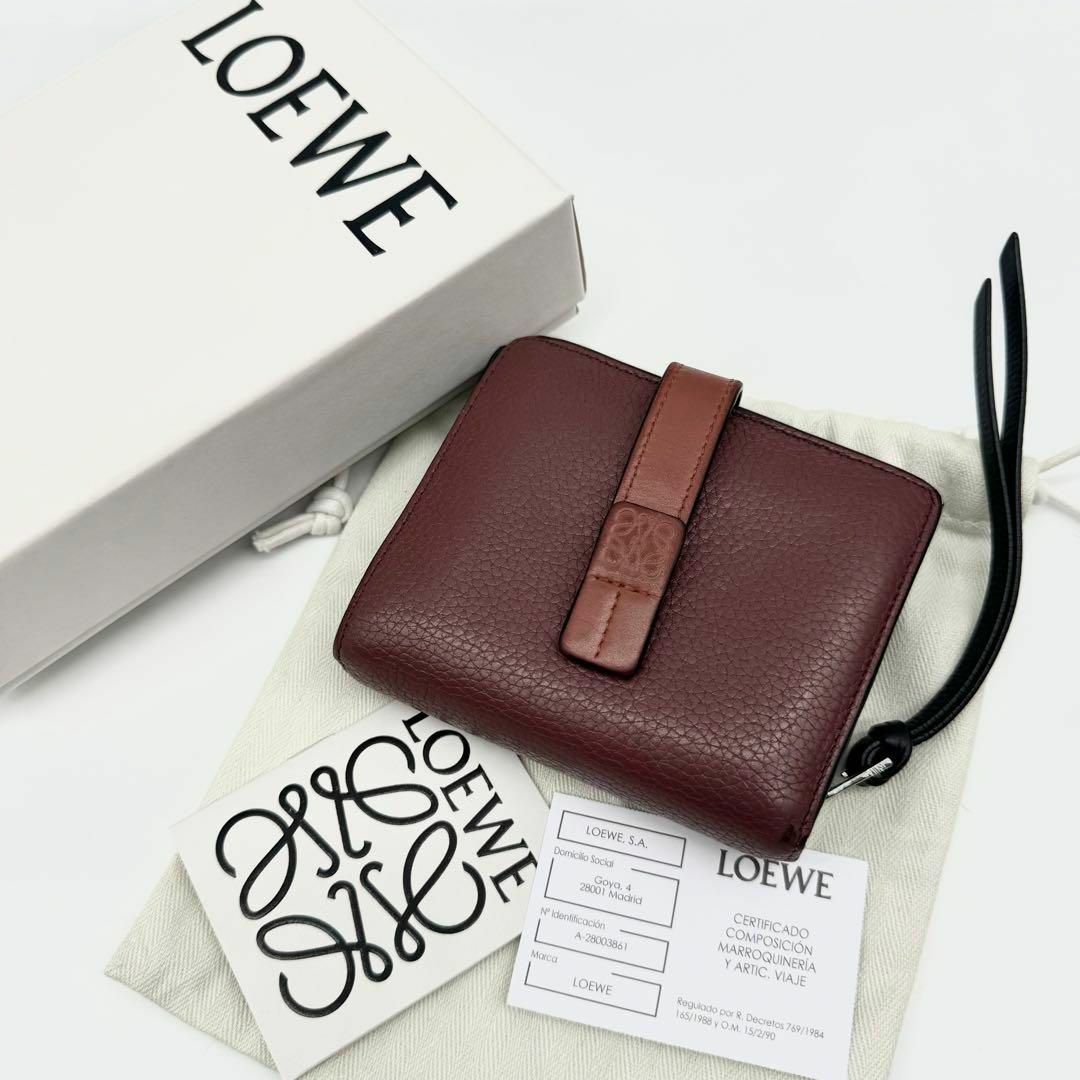 LOEWE(ロエベ)の【付属品完備】LOEWE アナグラム 折り財布 コンパクトジップウォレット タン レディースのファッション小物(財布)の商品写真