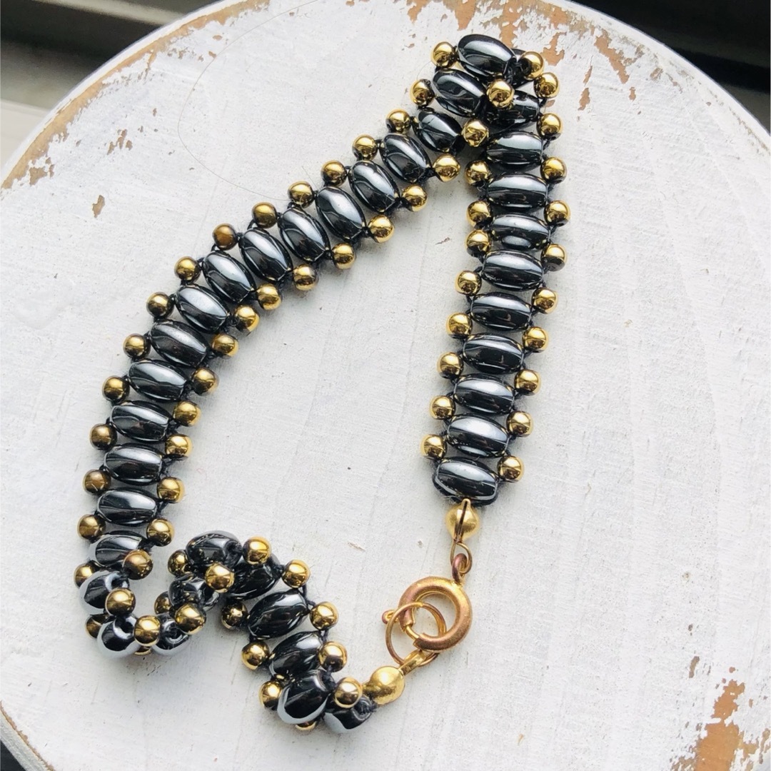 TOGA(トーガ)の天然石 編み ブレスレット レディースのアクセサリー(ブレスレット/バングル)の商品写真