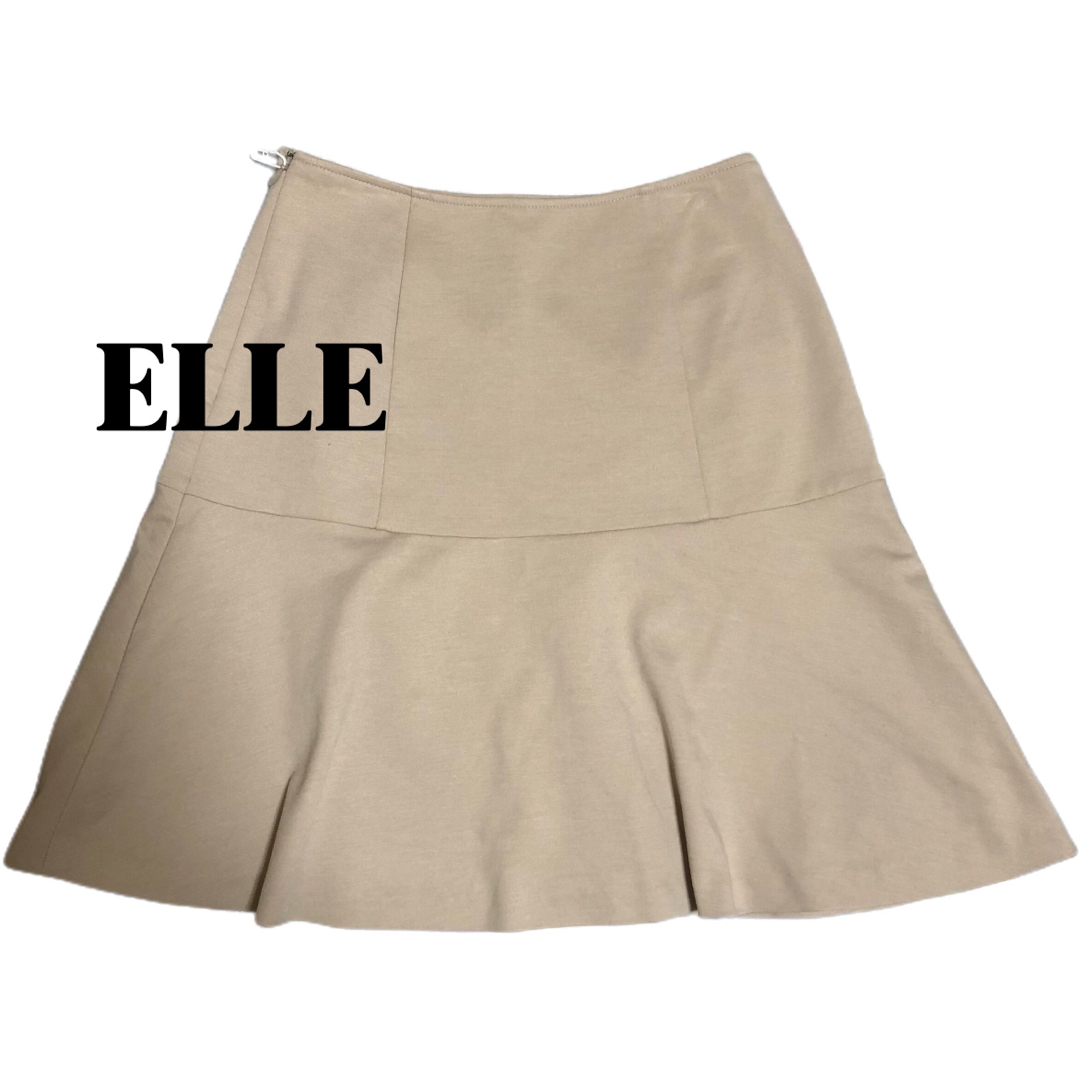 ELLE(エル)の【ELLE】ひざ丈　切替フレアスカート　ベージュ　Sサイズ レディースのスカート(ひざ丈スカート)の商品写真