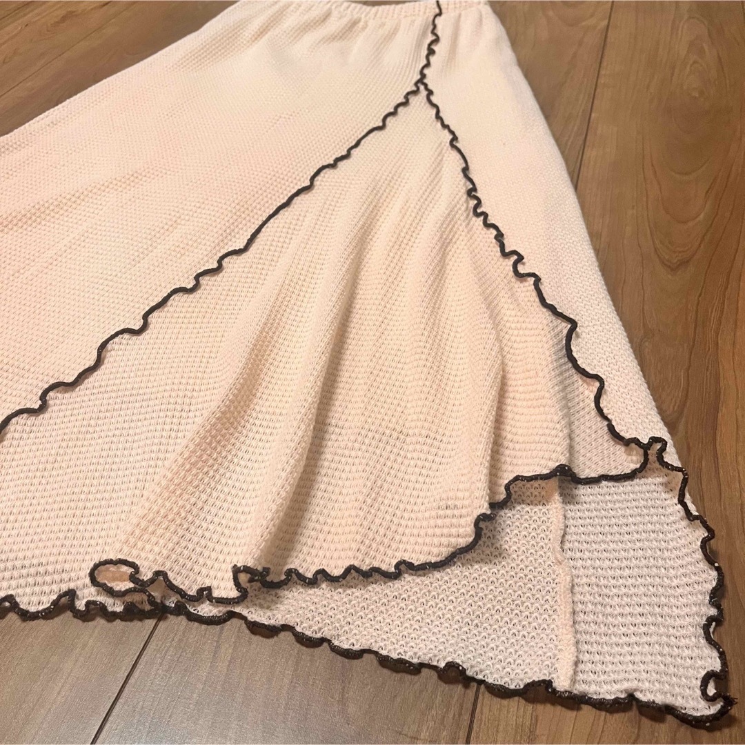 神戸レタス(コウベレタス)の神戸レタス 透かしニットソーメロウヘムスカート レディースのスカート(ロングスカート)の商品写真