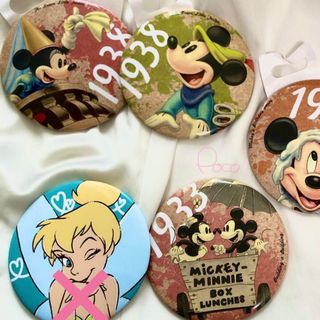 ディズニー(Disney)の【最終値下げ】ミッキー　ミニー ♡ レトロ 缶バッジ ディズニー　ティンカーベル(キャラクターグッズ)