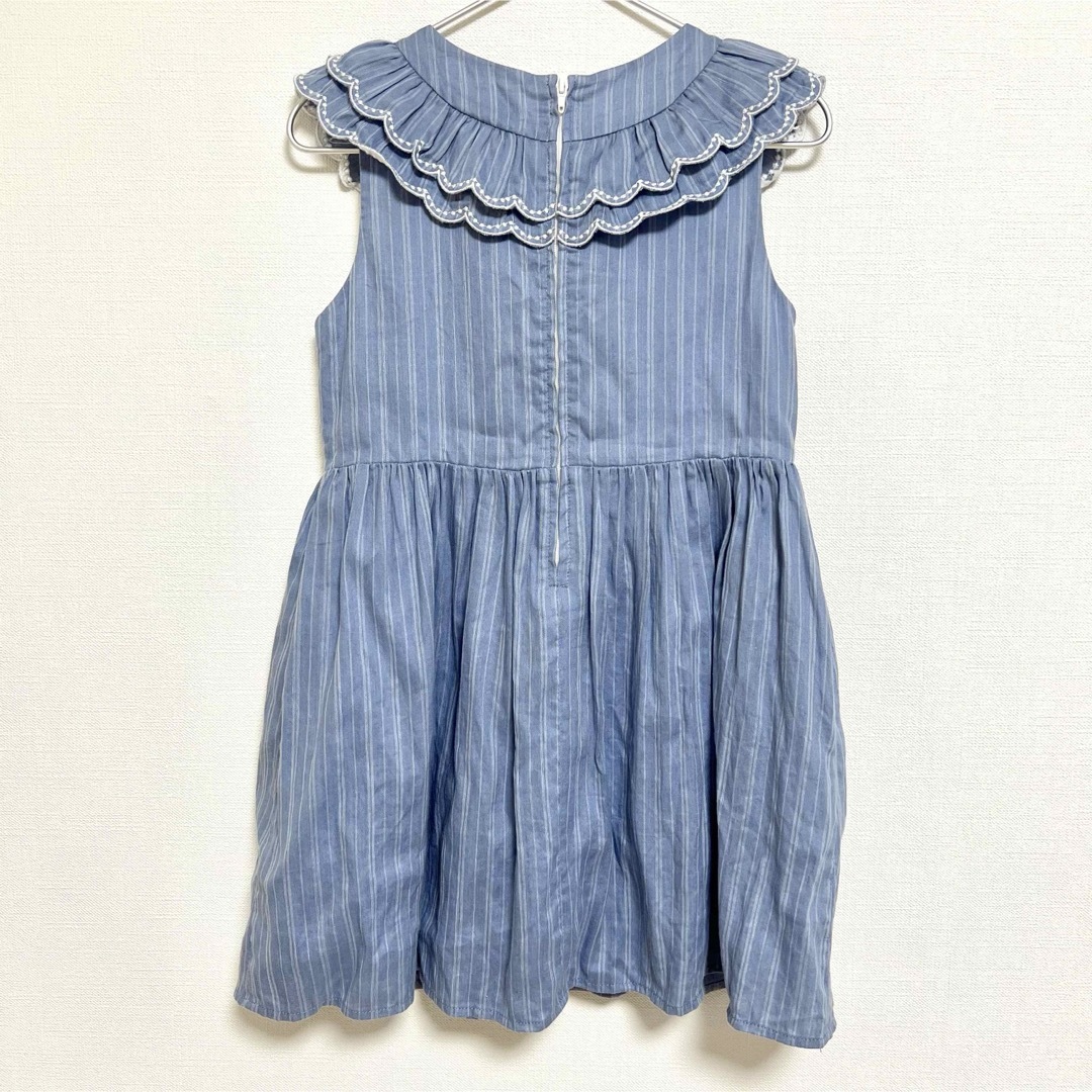 BeBe(ベベ)のBebe べべ 110 スカラップ衿フリルストライプ ワンピース キッズ/ベビー/マタニティのキッズ服女の子用(90cm~)(ワンピース)の商品写真