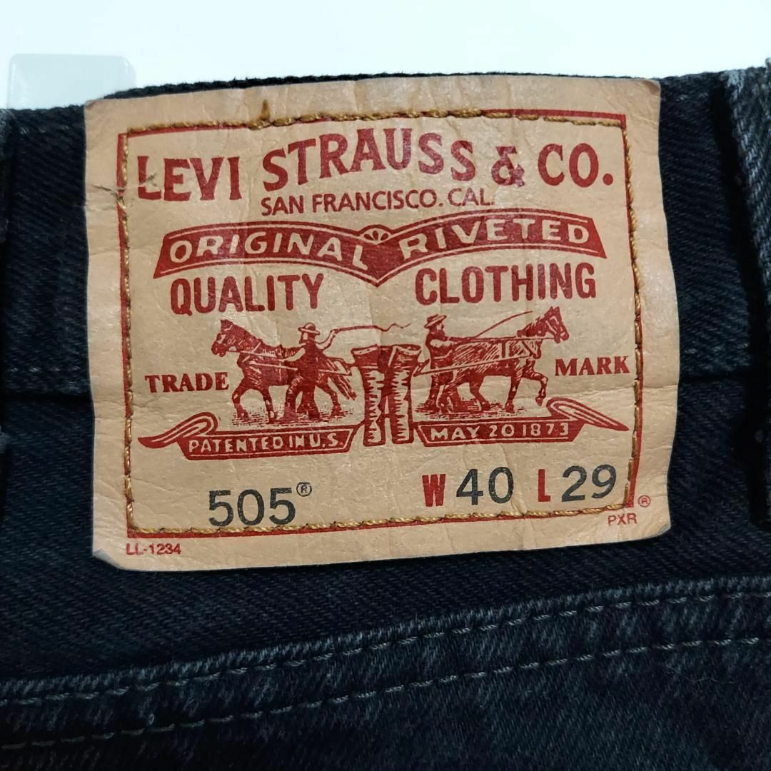 Levi's(リーバイス)のリーバイス505 Levis W40 ブラックデニムパンツ 黒 00s 8435 メンズのパンツ(デニム/ジーンズ)の商品写真