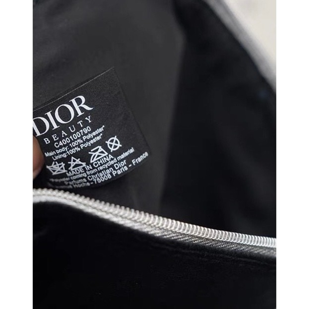 Christian Dior(クリスチャンディオール)の最新　ディオール　ポーチ　ブラック レディースのファッション小物(ポーチ)の商品写真