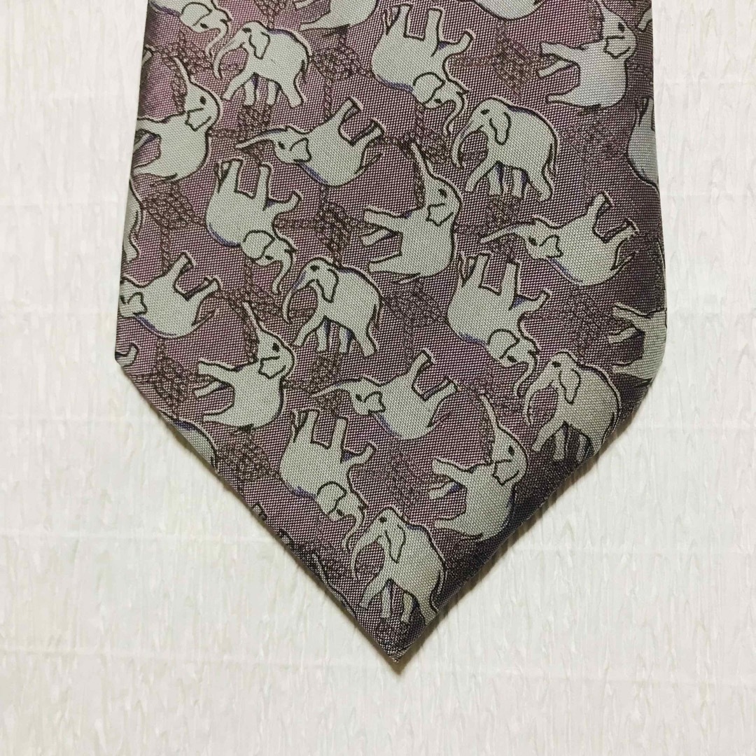 タイ シルク100% ゾウ柄　ネクタイ　⑥ メンズのファッション小物(ネクタイ)の商品写真