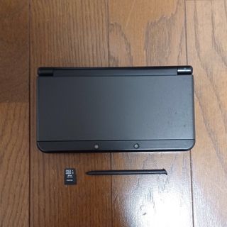 ニンテンドー3DS(ニンテンドー3DS)のnew ニンテンドー3DS ブラック 中古(携帯用ゲーム機本体)