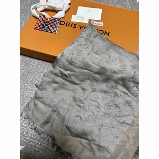 ルイヴィトン(LOUIS VUITTON)のヴィトン　現行品　M75121(マフラー/ショール)