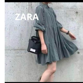 ザラ(ZARA)の【美品】ZARA ティアードワンピース　ミニ　チュニック　羽織り　S グリーン(ミニワンピース)