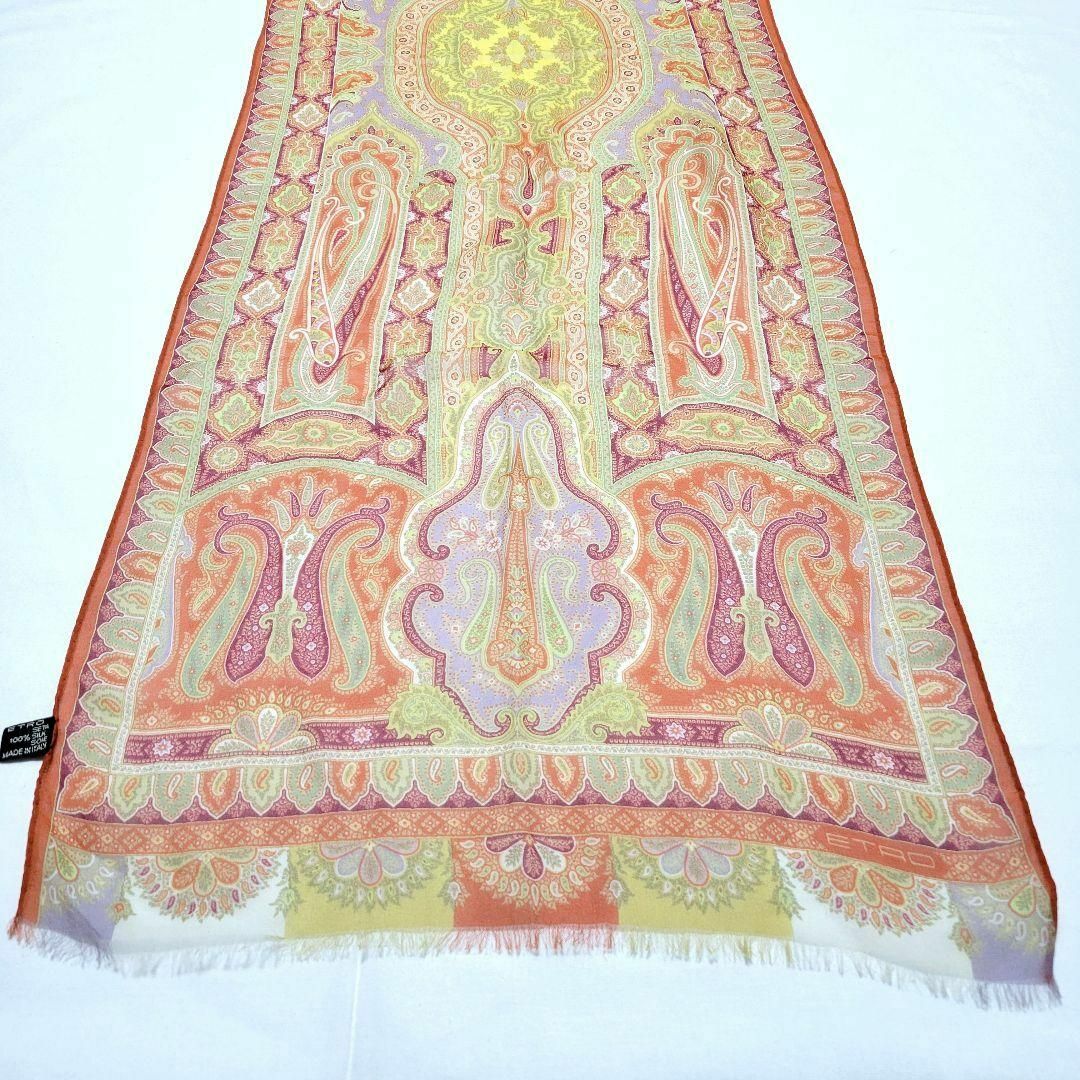 ETRO(エトロ)の【極美品】ETRO ストール 132×40 薄手 ペイズリー オレンジ イエロー レディースのファッション小物(ストール/パシュミナ)の商品写真