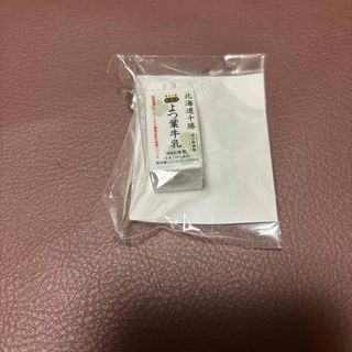 ヨツバニュウギョウ(よつ葉乳業)のyagii様専用よつ葉牛乳消しゴム非売品★ファイターズフレップ北海道十勝牛乳(消しゴム/修正テープ)