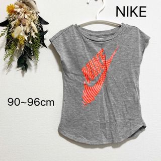 ナイキ(NIKE)のNIKE Tシャツ(Tシャツ/カットソー)