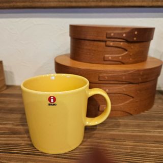 イッタラ(iittala)の☆　新品未使用　イッタラ　マグカップ　ハニー　☆(マグカップ)