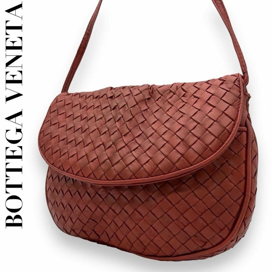 Bottega Veneta(ボッテガヴェネタ)のボッテガヴェネタ　P ショルダーバッグ　ラムレザー　イントレチャート　赤系 レディースのバッグ(ショルダーバッグ)の商品写真