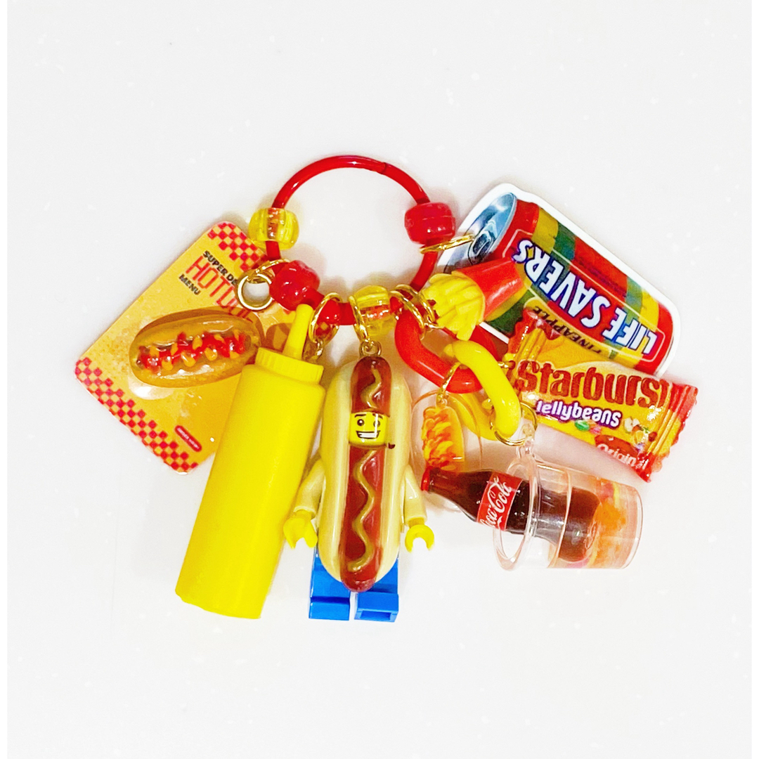 じゃらじゃらキーホルダー🌭🥤ホットドッグ エンタメ/ホビーのアニメグッズ(キーホルダー)の商品写真