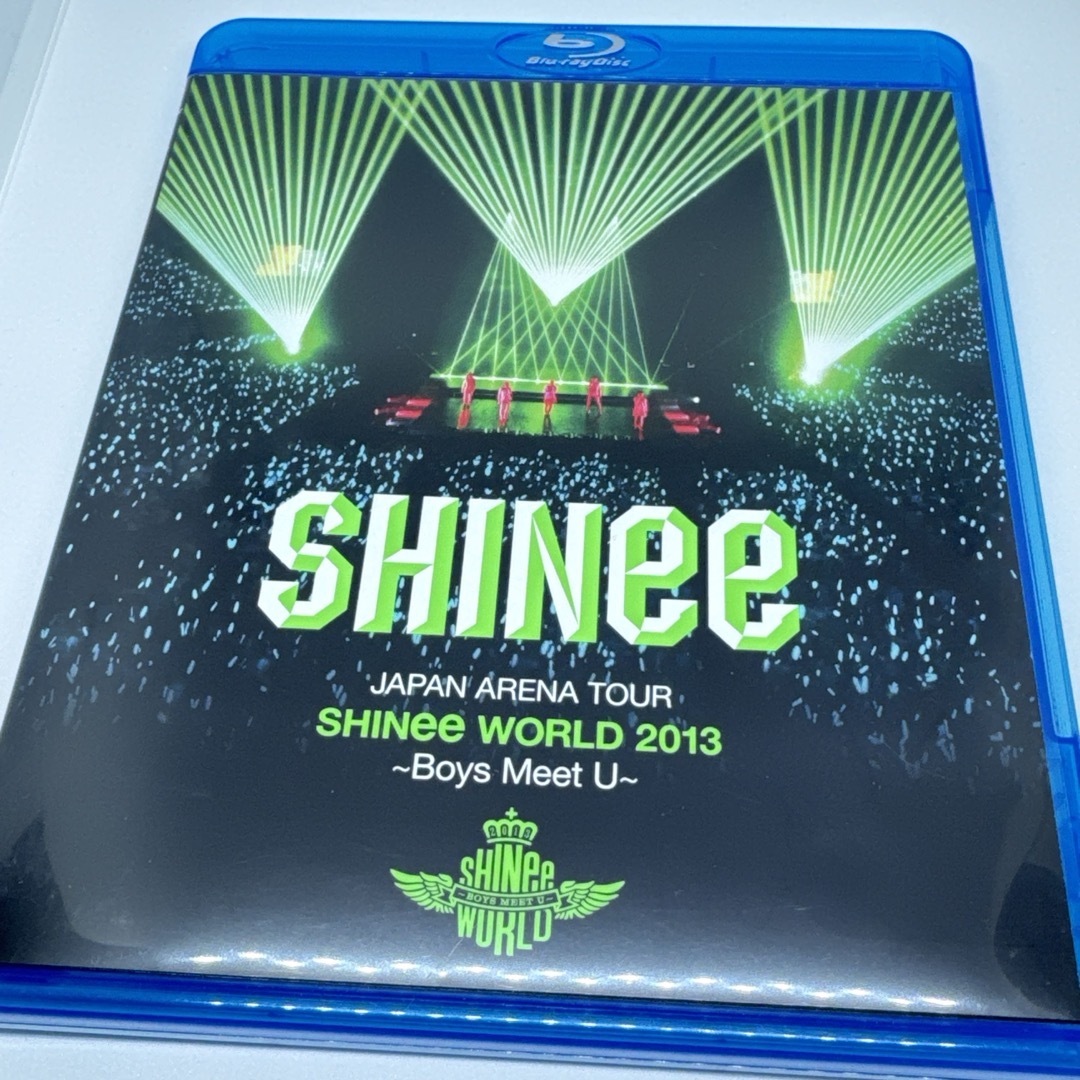 SHINee(シャイニー)のJAPAN　ARENA　TOUR　SHINee　WORLD　2013〜Boys　 エンタメ/ホビーのDVD/ブルーレイ(ミュージック)の商品写真