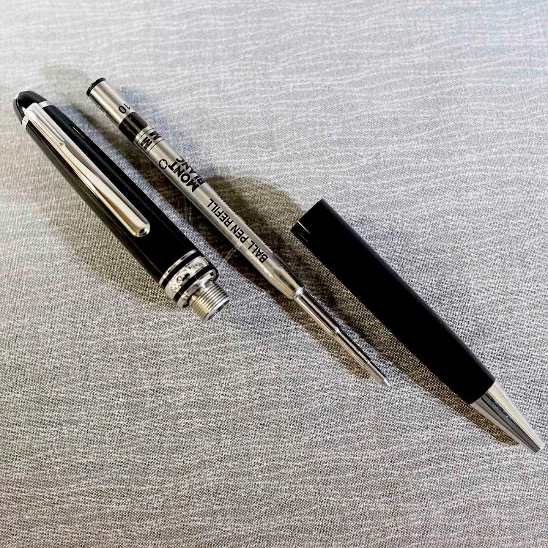 MONTBLANC(モンブラン)の【極美品 送料込み】モンブラン ボールペン １６４ マイスター プラチナライン インテリア/住まい/日用品の文房具(ペン/マーカー)の商品写真