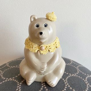 しろくま貯金箱🐻‍❄️手編みスカーフ＆ベレー帽 yellow ハンドメイド(雑貨)