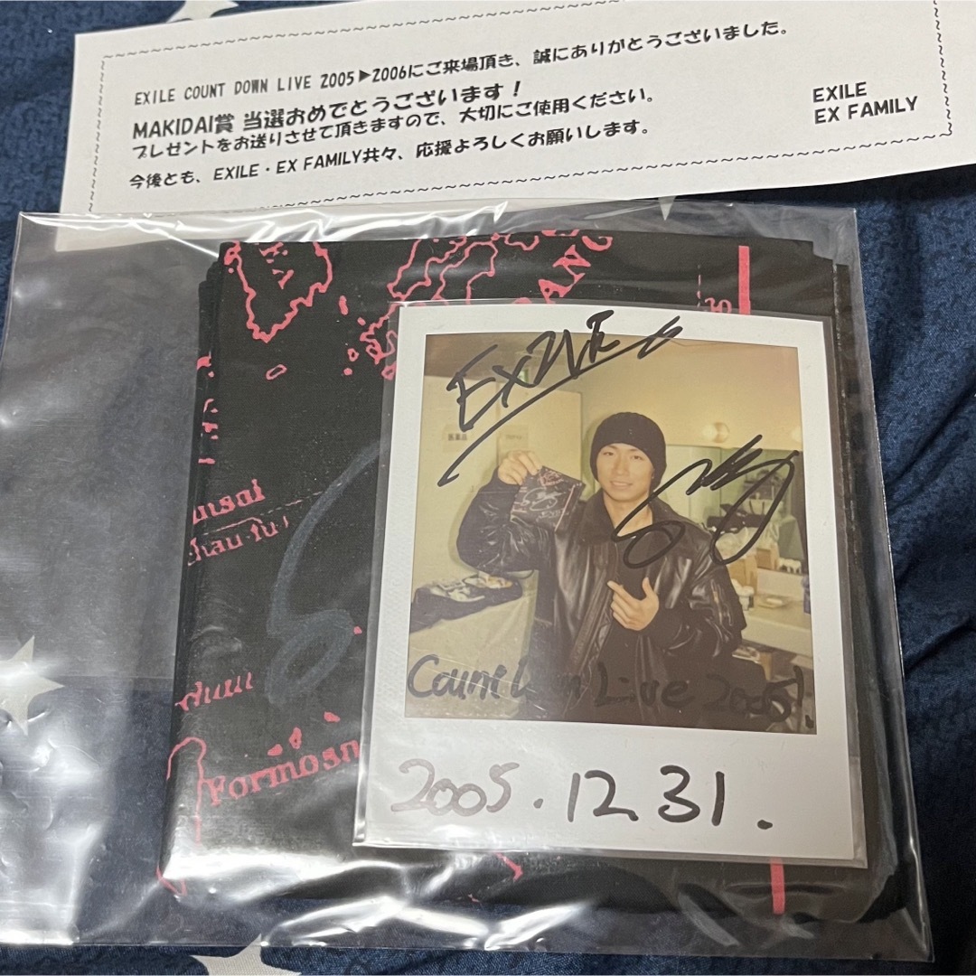 EXILE MAKIDAIサイン入りバンダナ&ポラロイド エンタメ/ホビーのタレントグッズ(アイドルグッズ)の商品写真