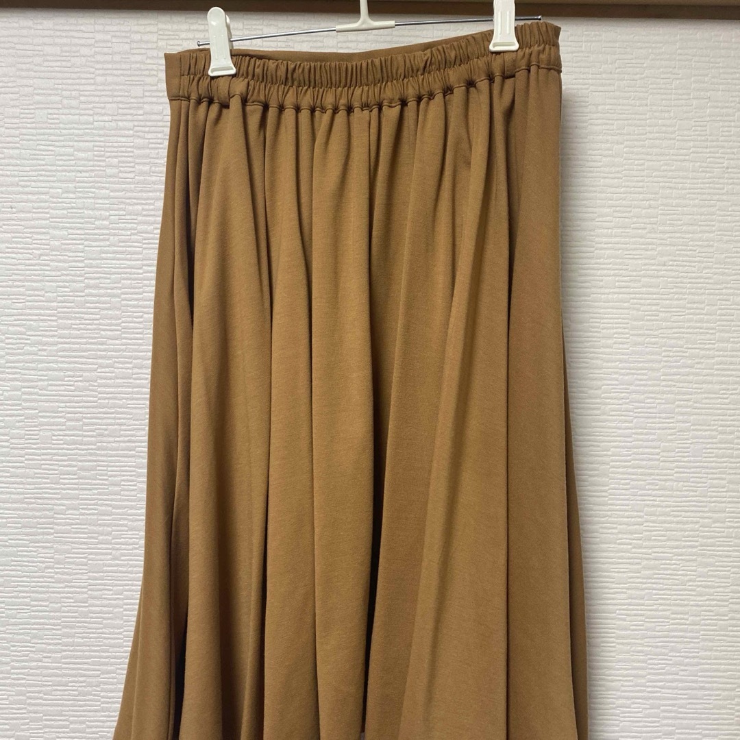 ブラウン　フレアスカート レディースのスカート(ひざ丈スカート)の商品写真