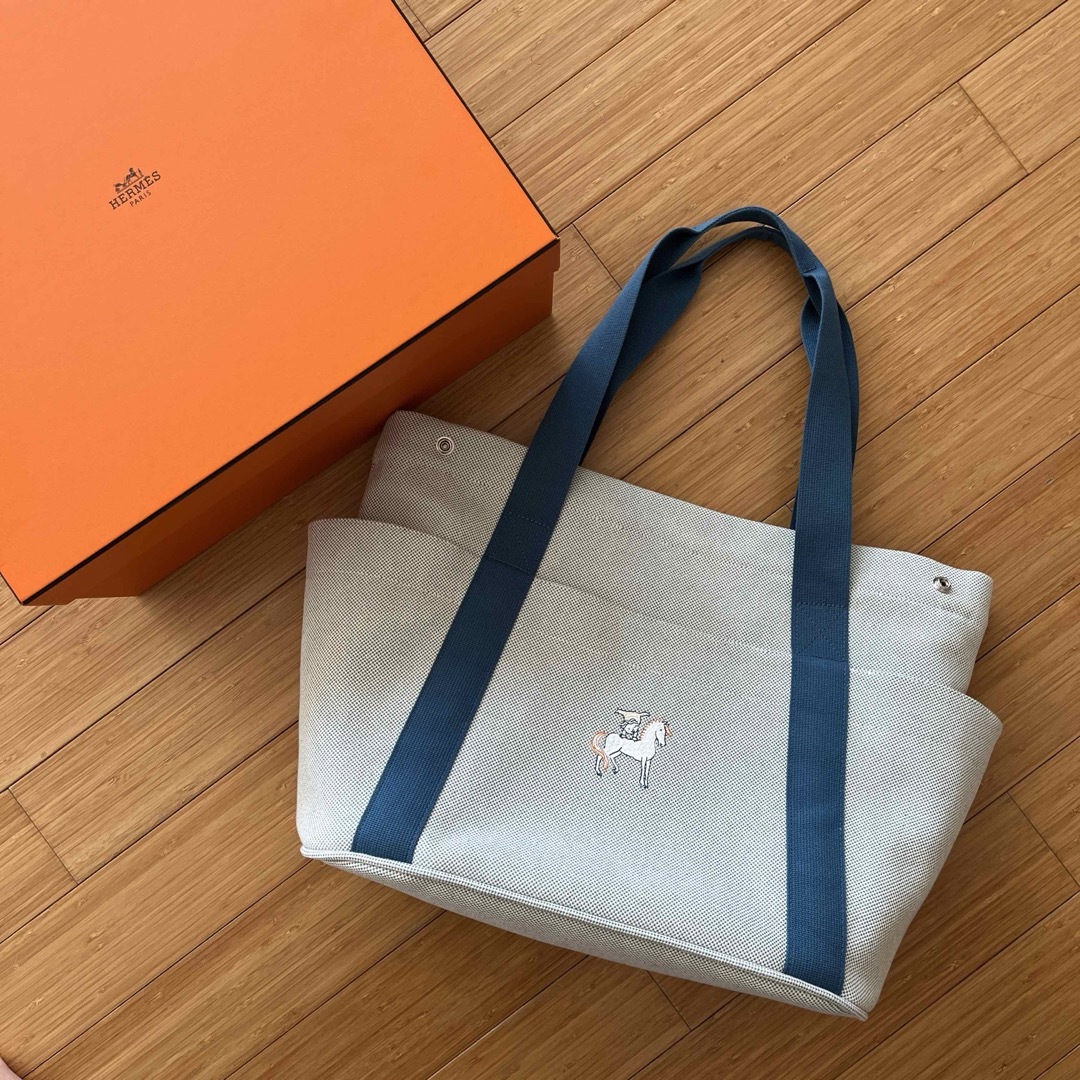 Hermes(エルメス)の【未使用】HERMES エルメス マザーズバッグ　カブリオル　トートバッグ　青 レディースのバッグ(トートバッグ)の商品写真